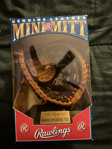 MARK MCGWIRE MINI MITT GENUINE LEATHER RAWLINGS CARDINALS on Display Stand w Box Cover