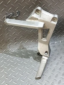 ♻️ Reposapiés trasero derecho Honda VFR 750F RC24 1988 1989 ML7-P R92 ♻ - Imagen 1 de 8