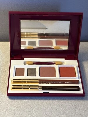 Avon Ultra Wear Makeup Pink Red Collection 6 in 1 Portable Compact 1984 NIB NOS  - Image 1 of 4