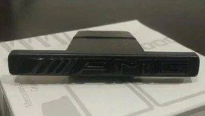 Insignia emblemática AMG negra para parrilla Panamericana GT E43 C43 GLC43 C63 G63 clase E - Imagen 1 de 6