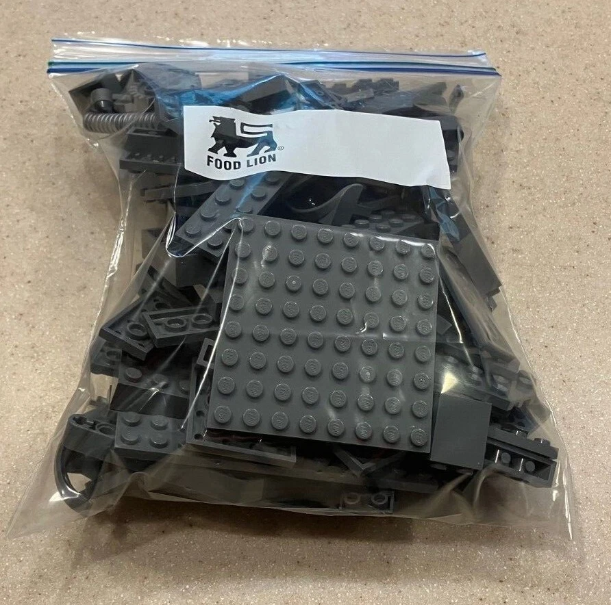 LEGO Dark Grey Random Asorted Pieces Big Small and Technic Pieces [100 PIECES!!] - Image 1 of 1