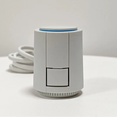 IP54 Underfloor Heating Manifold Actuator Normally Closed 2W 230V - M30 - Image 1 of 4