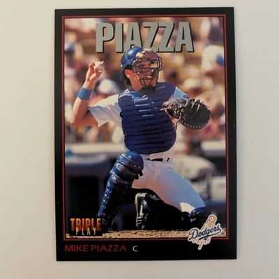 1993 Triple Play #55 MIKE PIAZZA Los Angeles Dodgers - Image 1 of 2