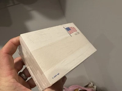 1987 Classic  14c U.S. Flag Post Card - Image 1 of 2