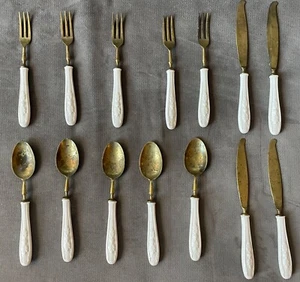13 Pc Vintage Italy Gold Cutlery Cream Porcelain Handle-Venezia Fork/Spoon/Knife - Picture 1 of 9