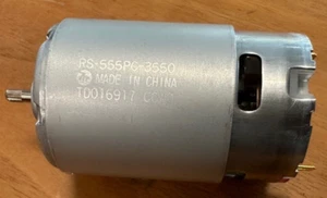 Mabuchi RS-555PC-3550 High Torque 12 VDC Motor with 1/8" Dia. Shaft - Picture 1 of 4