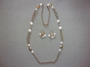 1928 Brand Antiqued Bronze Tone Chain White Iridescent Bead Necklace Earring Set - Picture 1 of 2