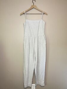 Lou & Grey Women’s Size Medium Light Gray Sleeveless Pockets Jumpsuit