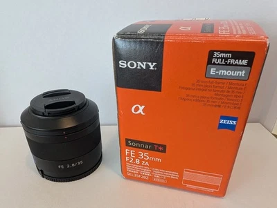 Sony Zeiss Sonnar T FE 35mm F2.8 ZA E-Mount Objektiv Vollformat - Bild 1 von 4