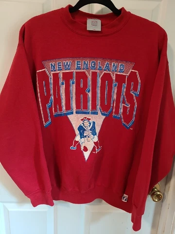 Logo 7 Men's Large Red Pullover Sweatshirt New England Patriots Vintage Cover