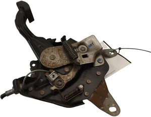 2006-2011 Chevrolet Impala Emergency Brake Pedal Assembly E-Brake Used OEM - Picture 1 of 9