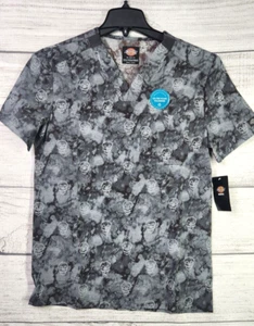 Dickies - Men’s Scrub Top - Size XS Gray SKULLS Halloween - NWT - Picture 1 of 10