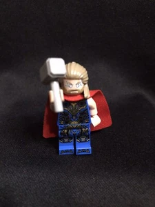 Lego Marvel Thor Minifigure Love and Thunder - Picture 1 of 3