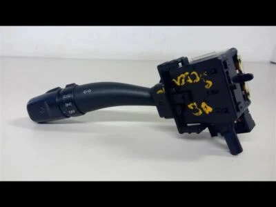 Interruptor de señal de giro Kia Sedona 2008  Foto 1 de 4