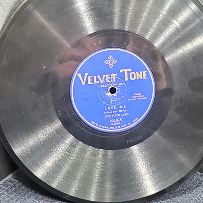 1930 G+ The Four Aces 78 RPM Record 10 inch Shellac VELVET TONE  2019-V Love Me Foto 1 de 4