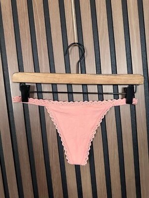 Victoria's Secret V String Medium Womens Pink Lace Trim Thong Panties Stretch - Image 1 of 4