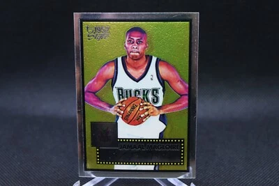 Jamal Magloire #84 - 2005-06 Topps Chrome 1952 Style - Bucks - 64/499 - Image 1 of 2
