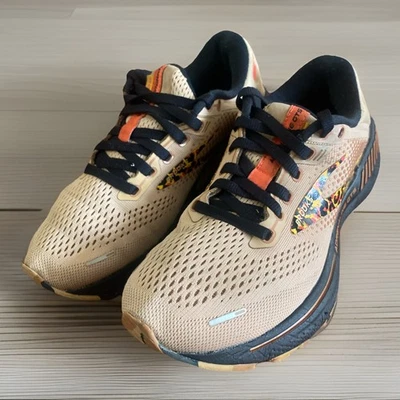 Zapatos Brooks para mujer 5 Adrenaline GTS 22 carretera correr marrón leopardo guepardo Foto 1 de 4