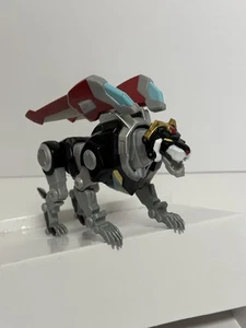 Voltron Legendary Defender Basic Series Black Lion Action Figure Playmates 2017 - Picture 1 of 2