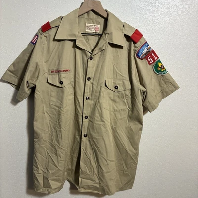 Boy Scouts Uniform Shirt BSA Vintage Insignia Sewn Patches USA Mens Small - Image 1 of 4