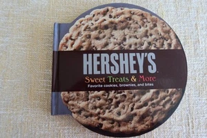EXC Hershey's Sweet Treats & More Cookbook HC - Picture 1 of 9