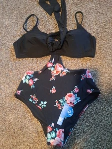 XL Cupshe Ladies 1 Piece Swim Suit - Picture 1 of 7