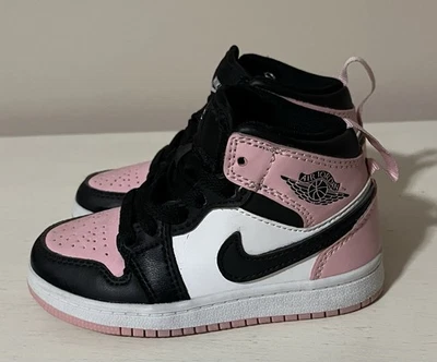 Niñas Talla 7.5C Nike Air Jordan 1 Rosa Negro Niño Tenis Foto 1 de 4