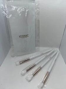 ICONIC LONDON CAUGHT MY EYE ESSENTIAL EYE BRUSH (SET 4). - Picture 1 of 3