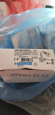 Telemecanique XS618B1PAM12  Inductive Proximity switch sensor NIB - Image 1 of 2