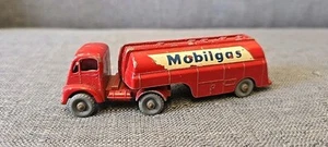 De colección Lesney Mobilgas Major Pack Nº8 Thornycroft tractor y remolque cisterna - Imagen 1 de 6