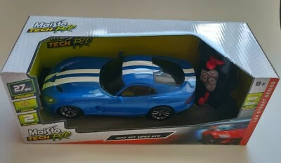 Maisto Tech R/C 2013 SRT Viper GTS Blue w/White Stripes 1:24 Scale New in Box - Image 1 of 4