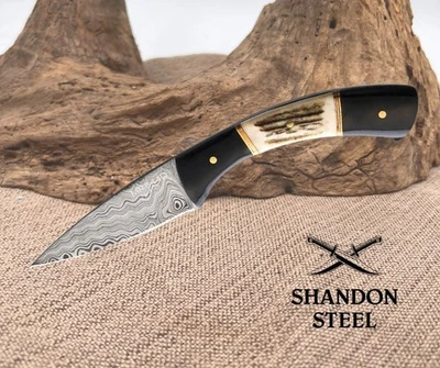 Cuchillo hoja Damasco cuerno de búfalo y ciervo canicas espiga completa Skinner Hunter MR644D Foto 1 de 2