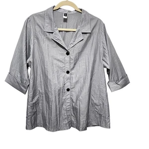 MIB Made In USA Women's 1X Gray Crinkle Nylon Button Up Top Minimalist Neutral - Picture 1 of 11