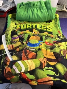 Nickelodeon Teenage Mutant Ninja Turtles Youth 8 Two Piece Character Pajama Set - Picture 1 of 10