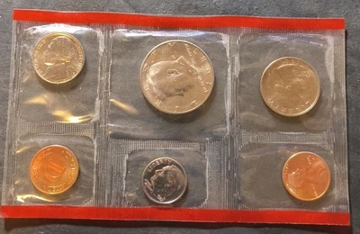 1987 D US Mint Denver Souvenir Sets  - Image 1 of 4
