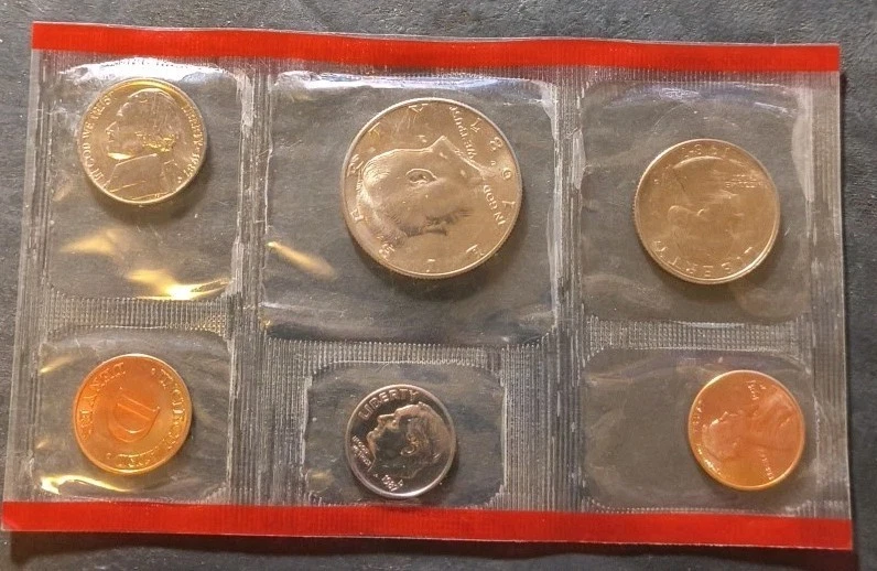1987 D US Mint Denver Souvenir Sets  - Image 1 of 4