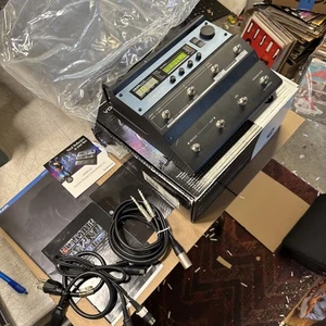 TC-Helicon VoiceLive Harmony Correction & Effects Processor – Excellent in Box - Picture 1 of 4