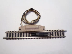 FLM PICCOLO 9112 elektr. Entkupplungsgleis (6874) - Bild 1 von 1
