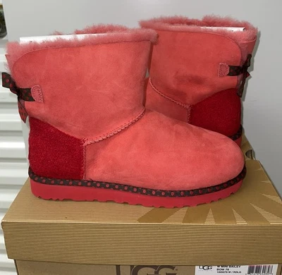 NUEVO EN CAJA Damas UGG Mini BAILEY BOW 78 arco de lunadote, Botas de piel de oveja, MUJERES US 10 Foto 1 de 4