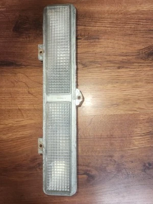 1977 Oldsmobile Delta 88停车灯 — 第 1/3 张图片