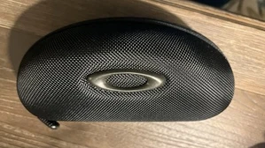 Authentic Oakley Box + Soft Vault Sunglass Case + Insert New - Picture 1 of 6