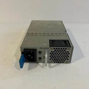 Fuente de alimentación de CA Cisco Nexus 2200 - N2200-PAC-400W - Imagen 1 de 4