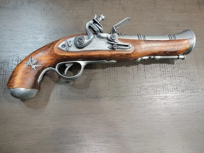 Replica Non-Firing Flintlock Pistol - Image 1 of 3