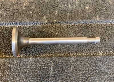 Freccia Eng. Exhaust Valve (X4) - RX2367-HD - For Renault Dauphine 1957-61 - Image 1 of 4