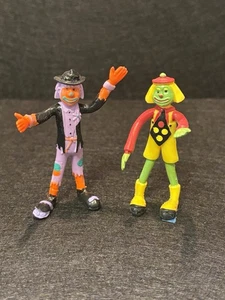 Vintage biegsame Vogelscheuche Clown Halloween biegsames Spielzeug Porzellan 3 Zoll Gummi bunt - Bild 1 von 3