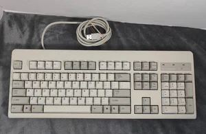 Topre Realforce 104UW Keyboard English US Layout XF011T0 Tested Working - Afbeelding 1 van 7