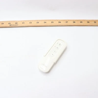 Hunter Universal Fan-Light Remote Control 99392 - Image 1 of 4