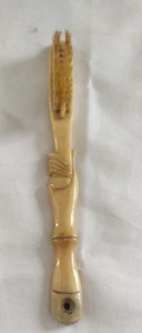 Cepillo de dientes antiguo tallado de la era de la Guerra Civil - Imagen 1 de 4