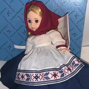 VINTAGE MADAME ALEXANDER 8" RUSSIA GIRL PUPPE #548 mit OVP - Bild 1 von 10