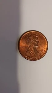 1997 Lincoln Penny No Mint Mark, Struck Off Center, Letters On Rim - Imagen 1 de 6